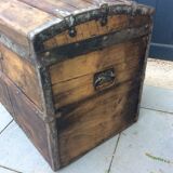 Authentic carriage trunk end 19 th century