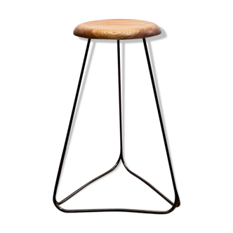 Bar stool in steel and walnut