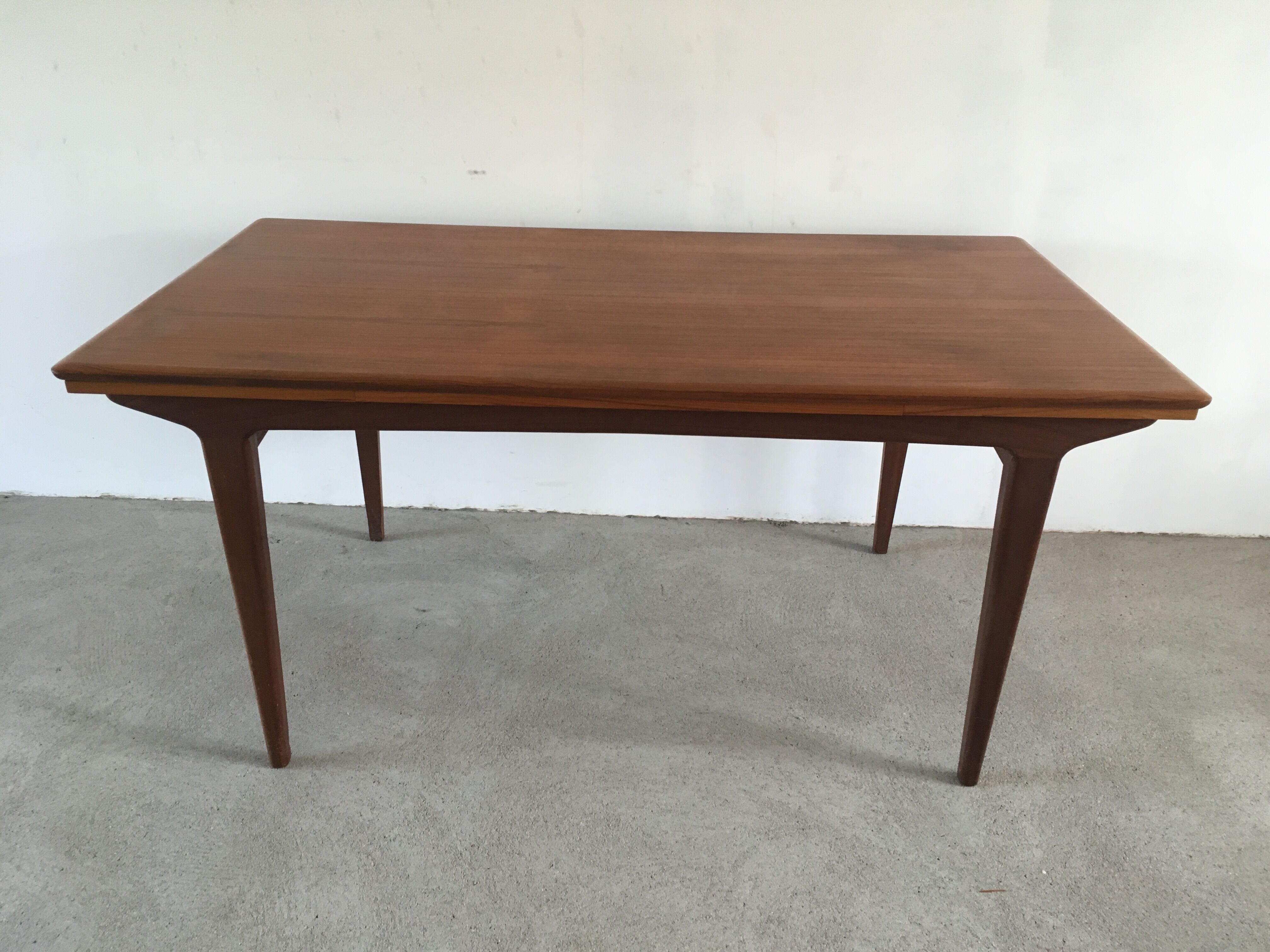 Scandinavian teak and imitation set