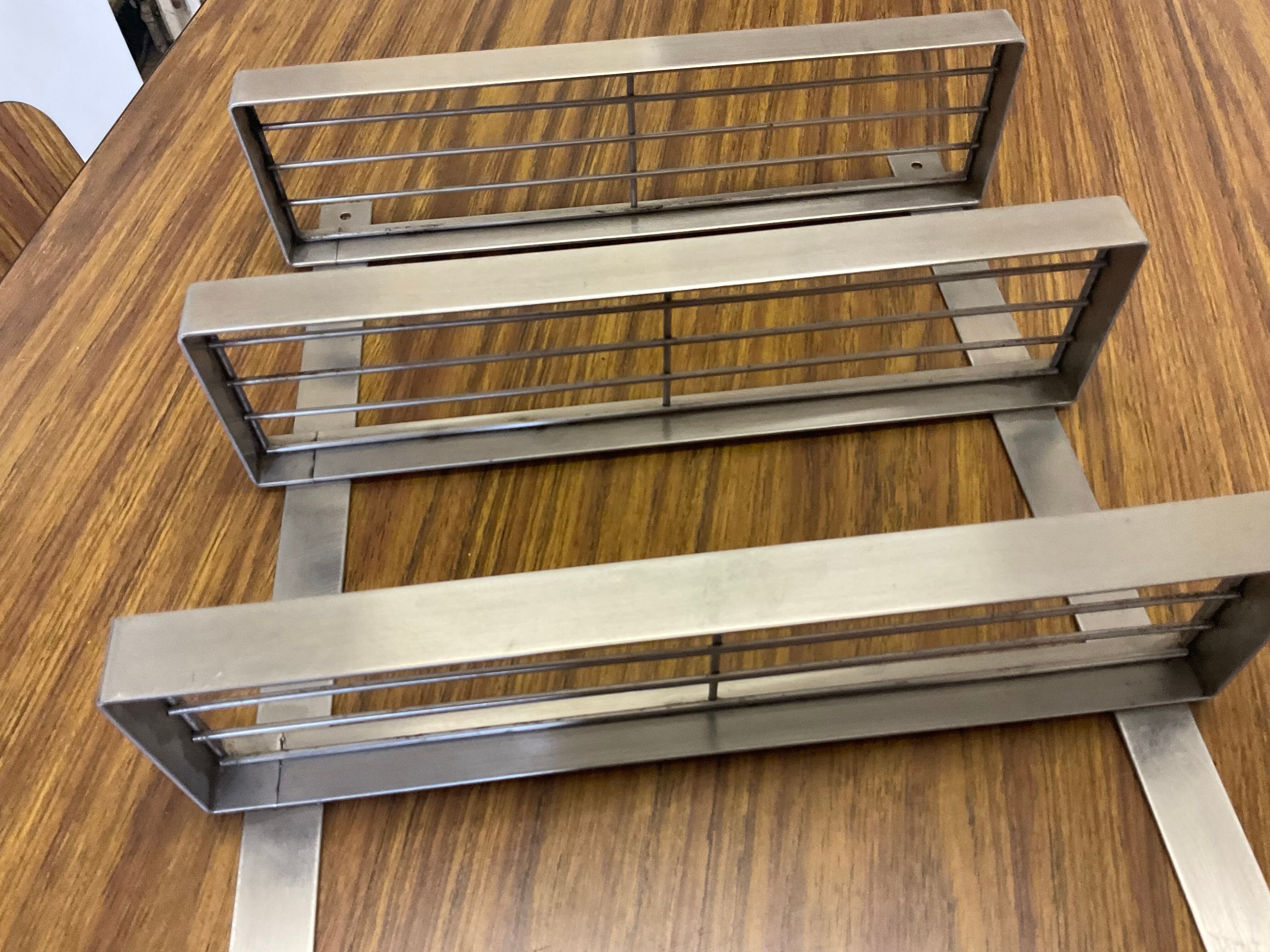 Bathroom shelf