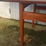 Coffee table from the 60s in teak