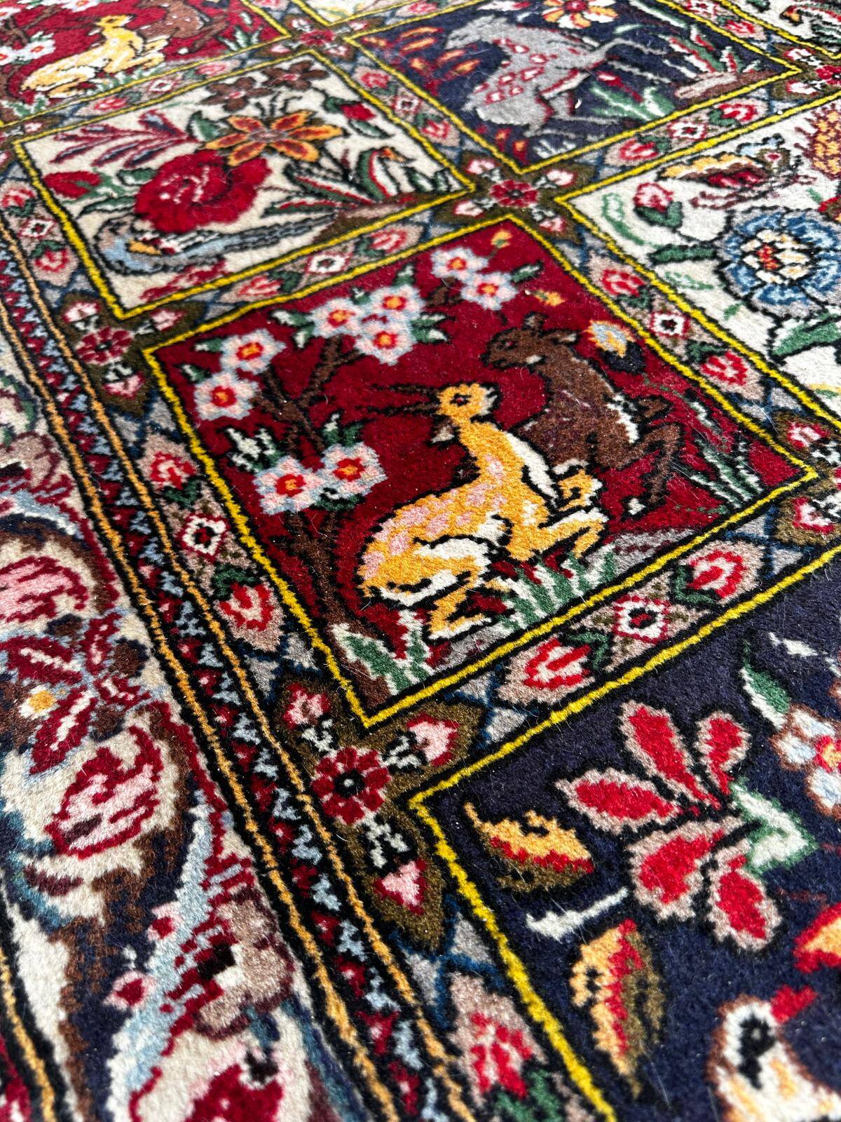 Handmade Bakhtiar Persian rug 160cm x 110cm