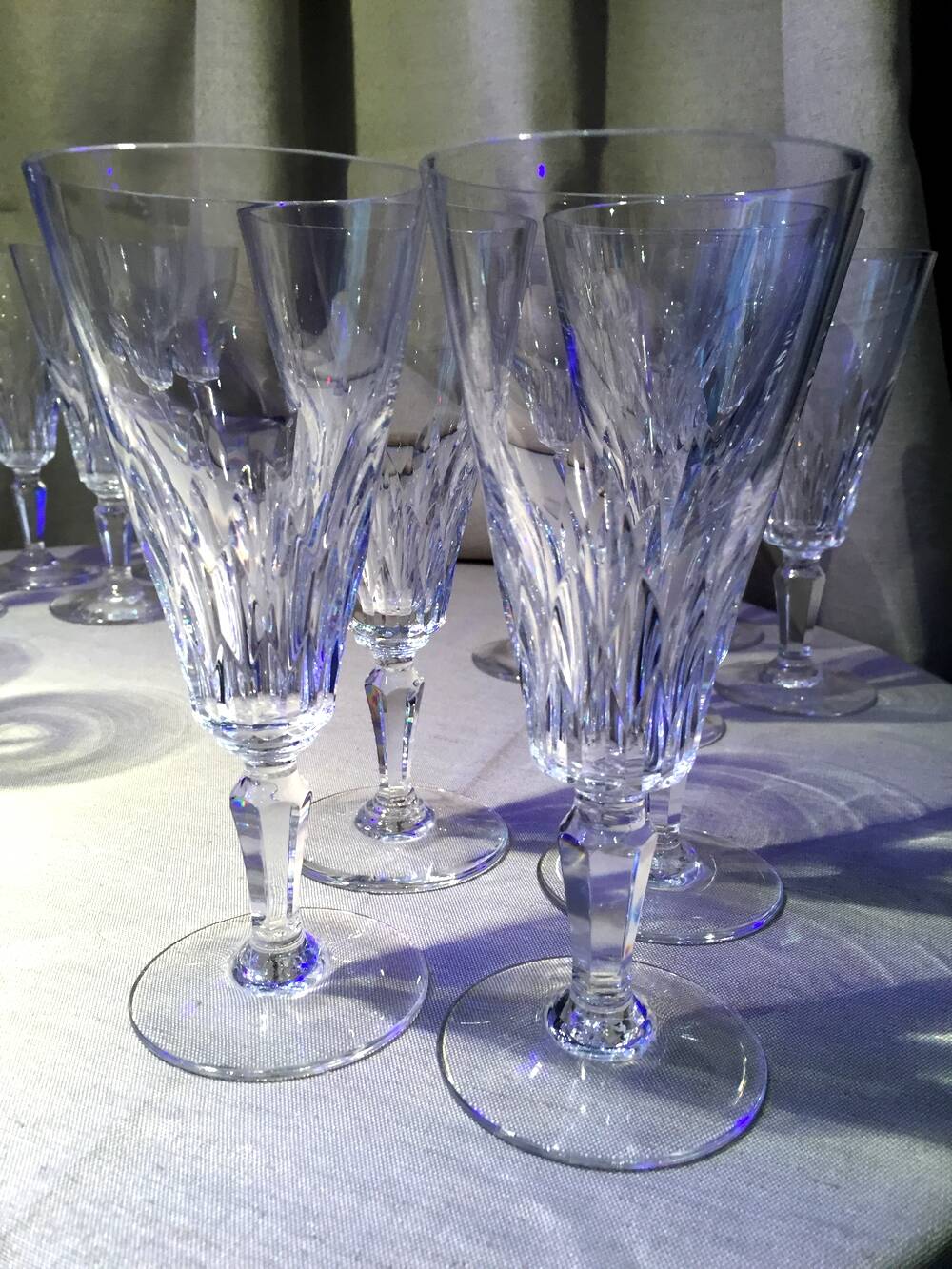 Suite of 16 champagne flutes in baccarat crystal carcassonne model