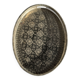 Oval Moroccan plateau engraved on a base 50x35.