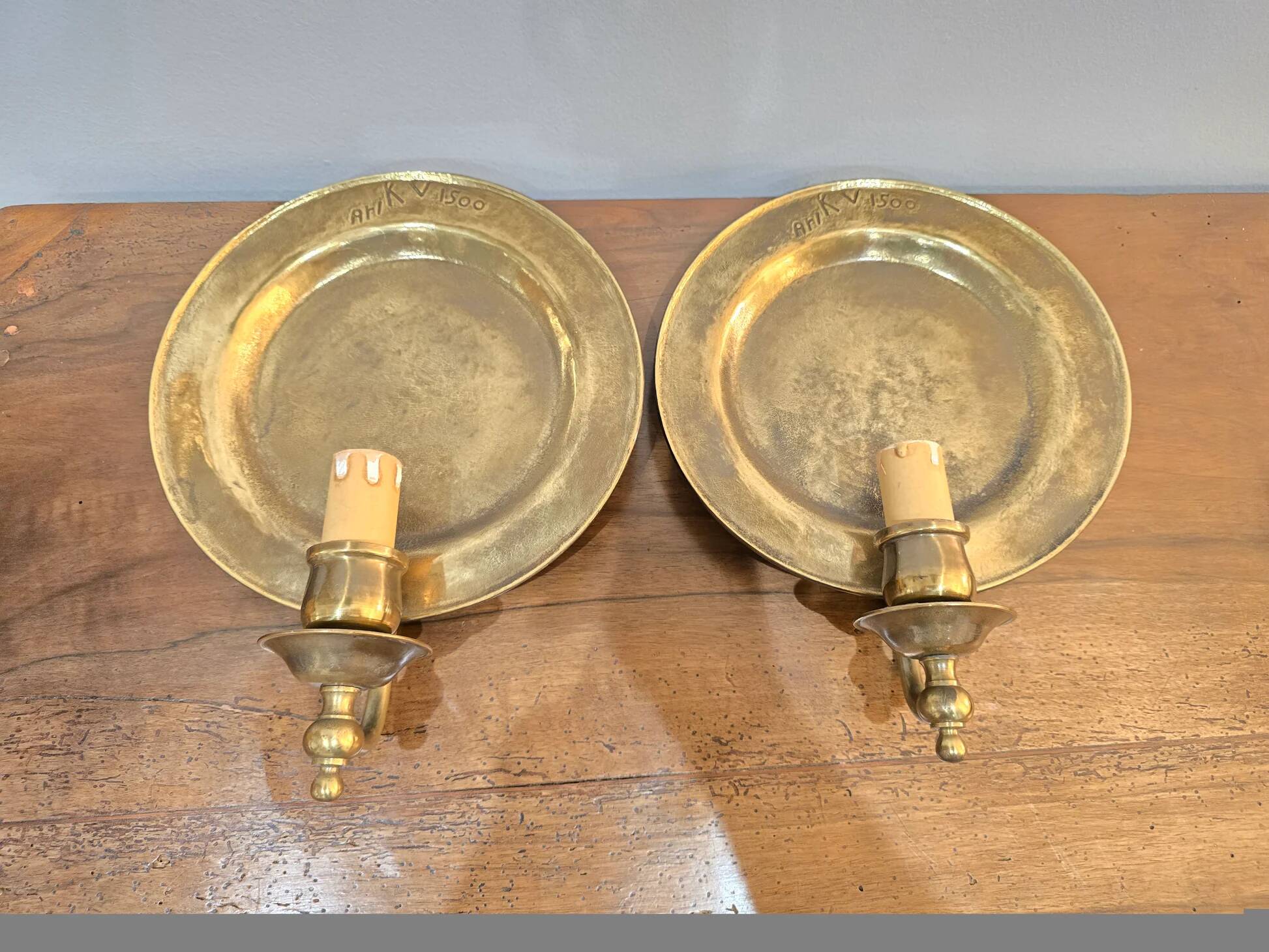 Set of 2 vintage wall sconces Ari KV 1500 – patinated bronze – Ø 25 cm