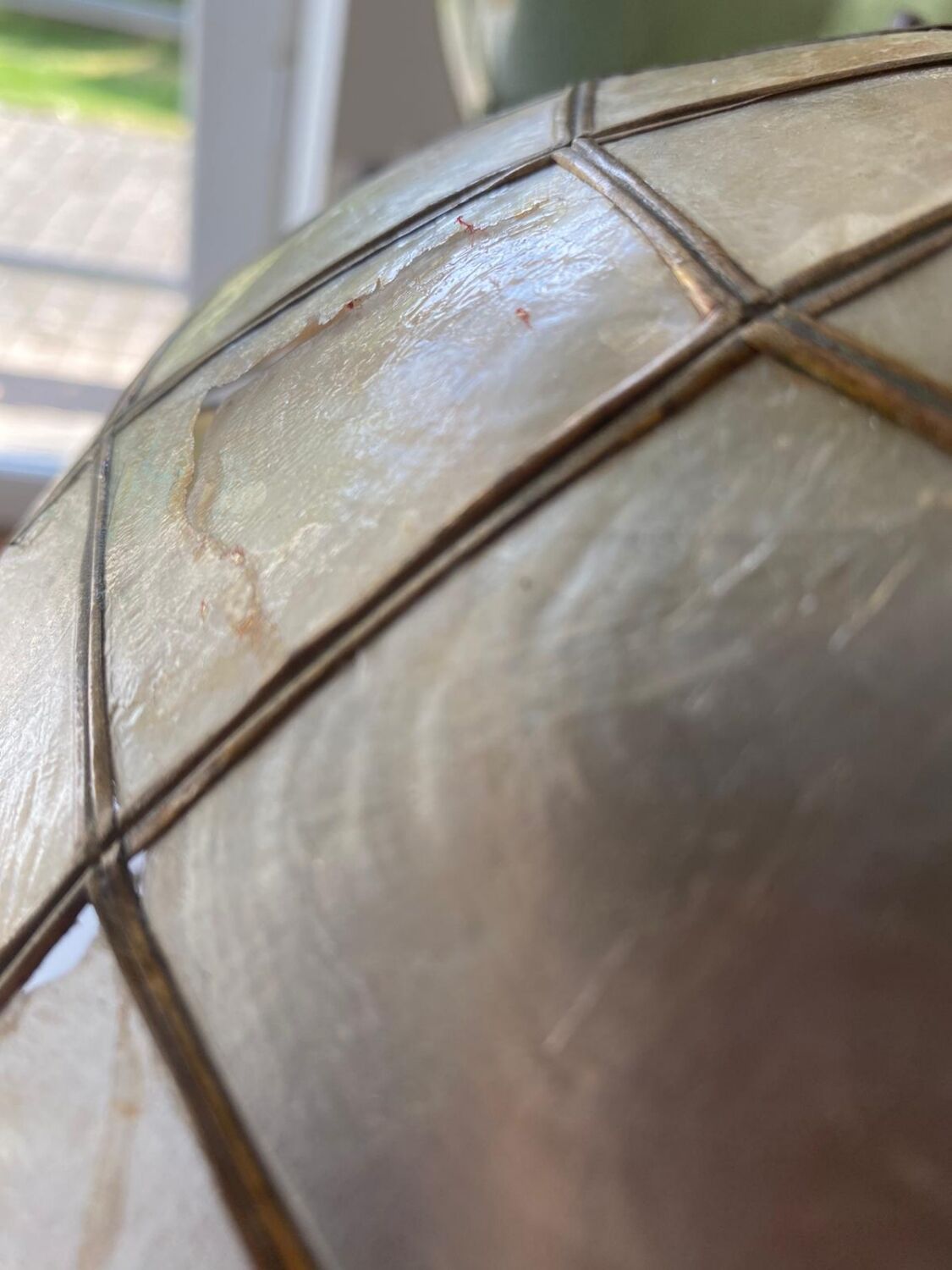 Lustre suspension nacre et laiton