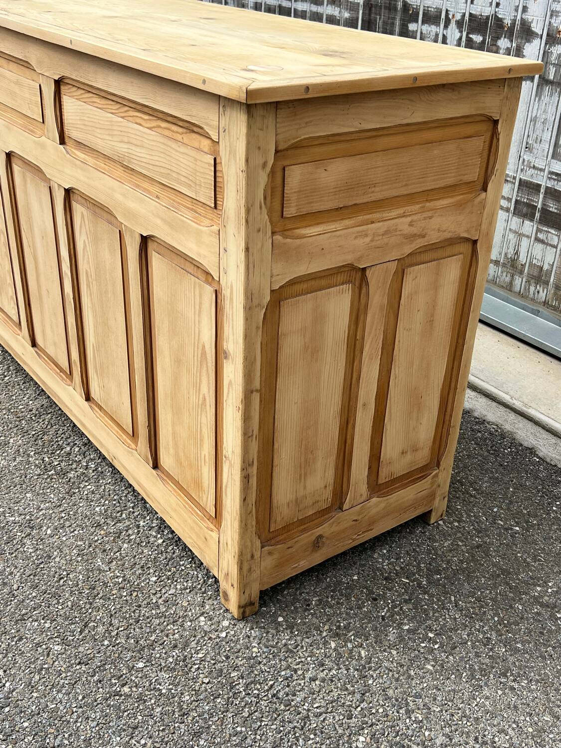 Antique counter