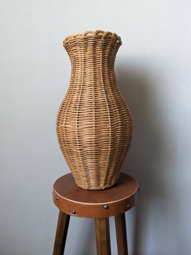 Second-hand woven wicker vase, handmade in the Bohemian countryside