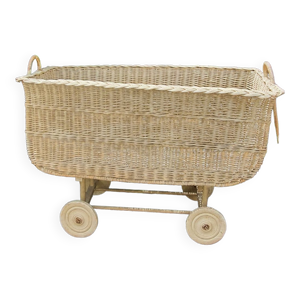 Berceau panier rotin