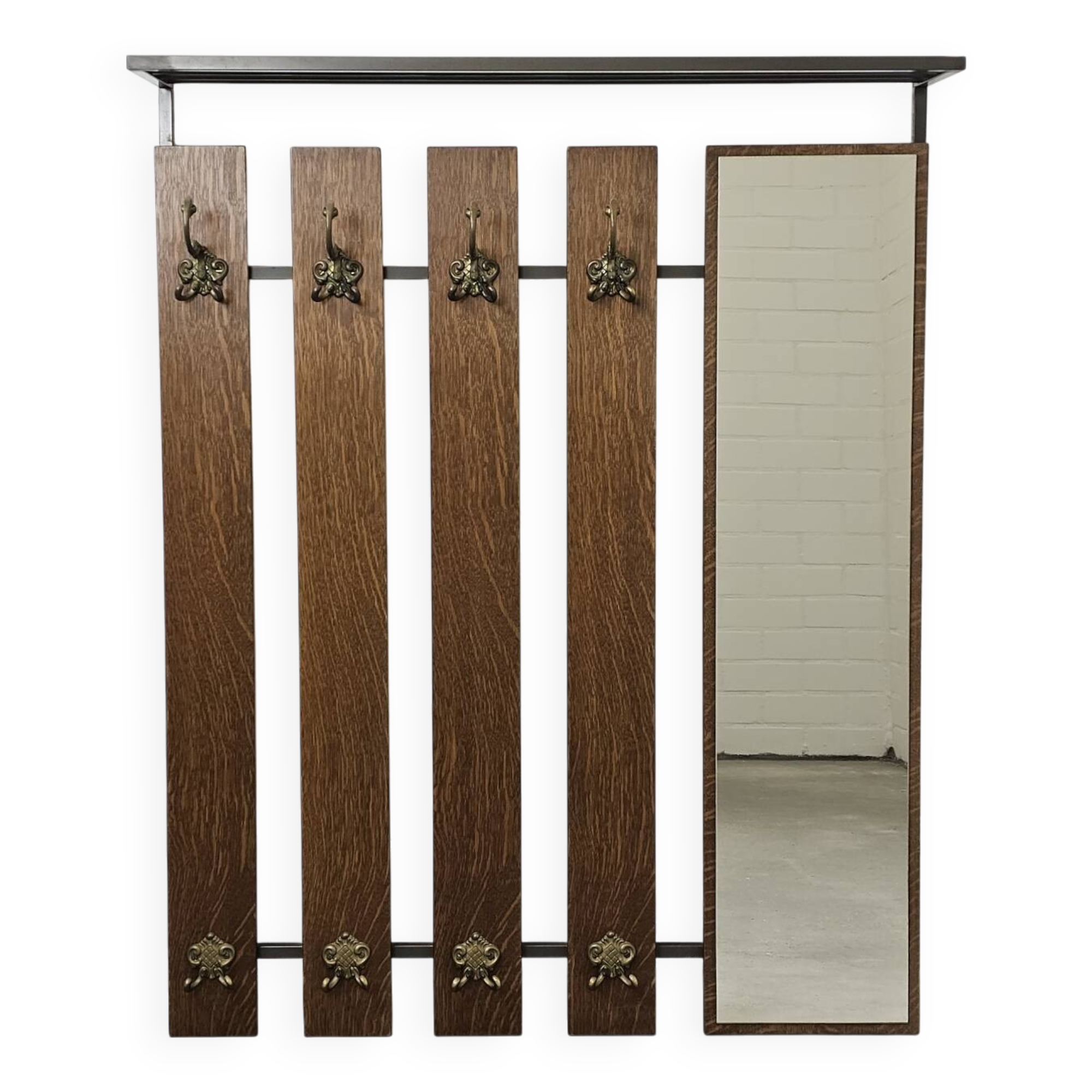 Porte-manteau mural vintage au look classique