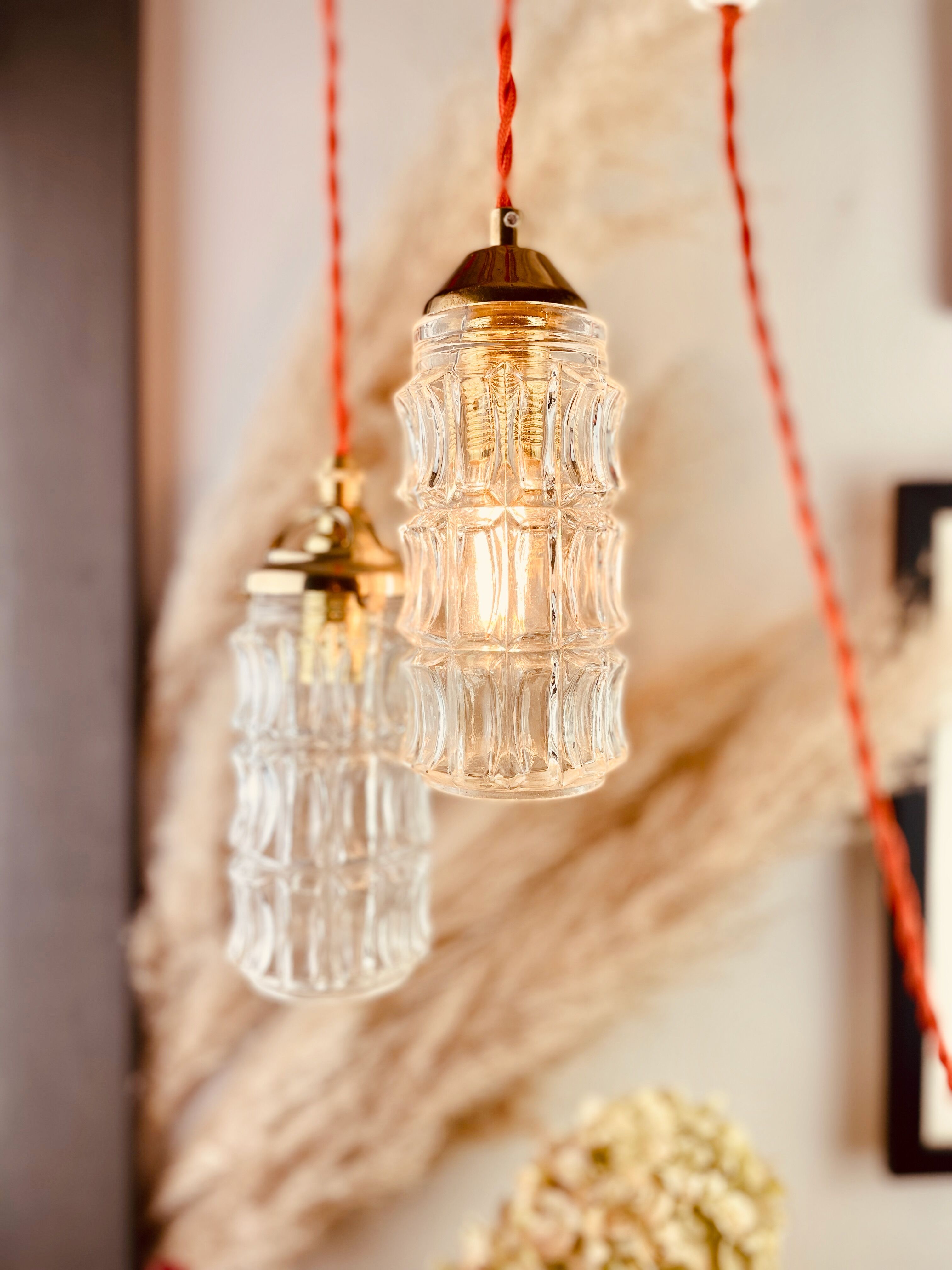 Walking lamp suspension tulip vintage pressed glass 70s