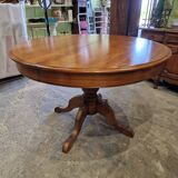 Extendable Round Table in Solid Oak – Classic Style &