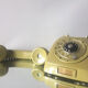 Téléphone rotatif vintage couleur moutarde