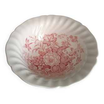 Very pretty English porcelain salad bowl in very good condition