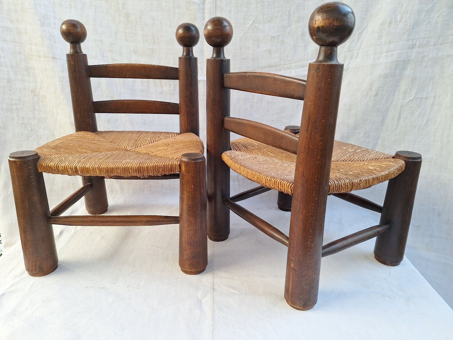 Paire de chaises basses style Dudouyt
