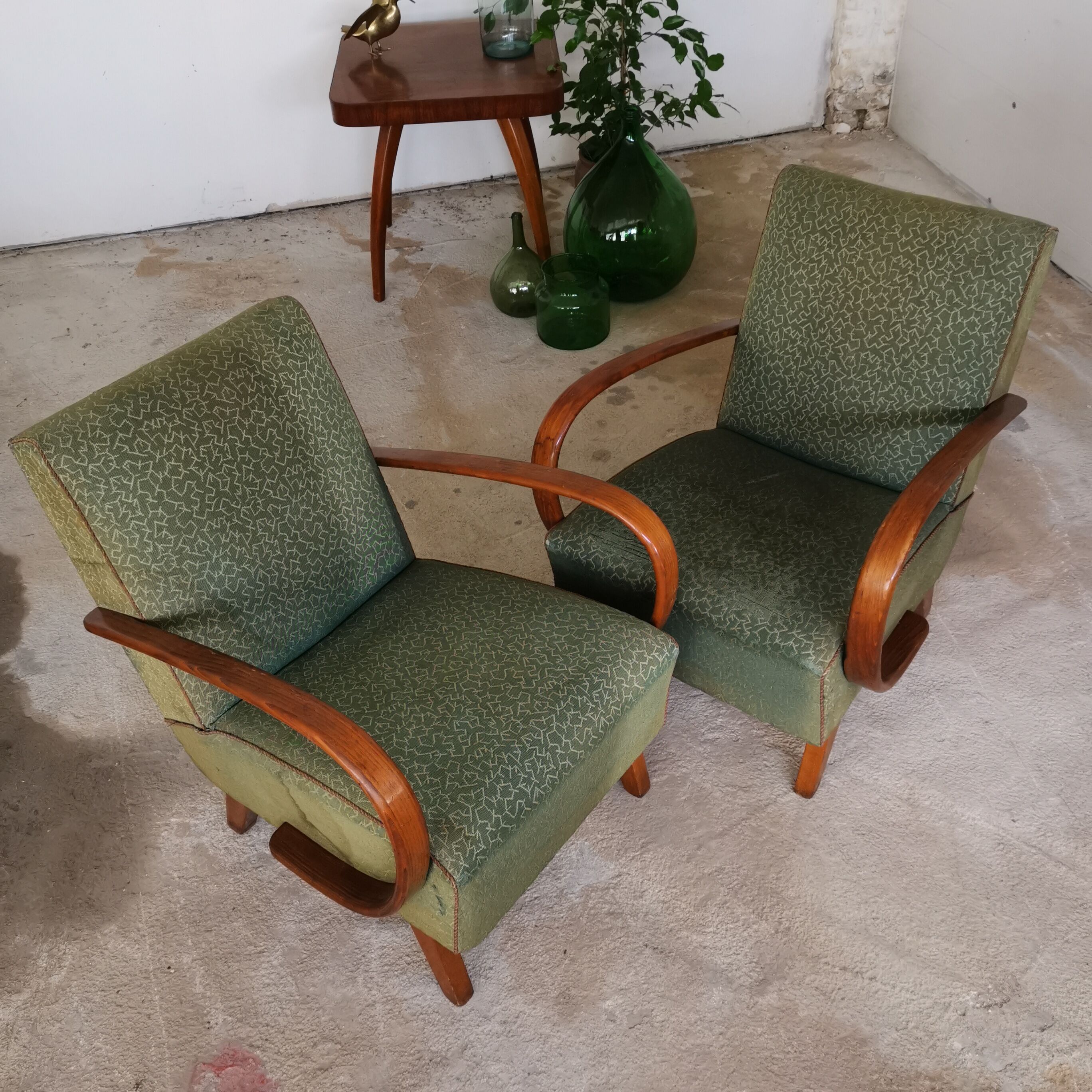 Pair of armchairs H72 by Jindrich Halabala for Ton - Thonet