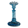 Bougeoir Portieux verre moulé bleu signé