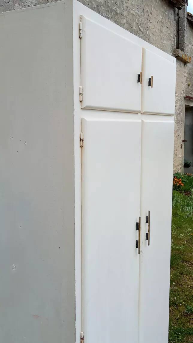1950s Art Deco design kitchen furniture