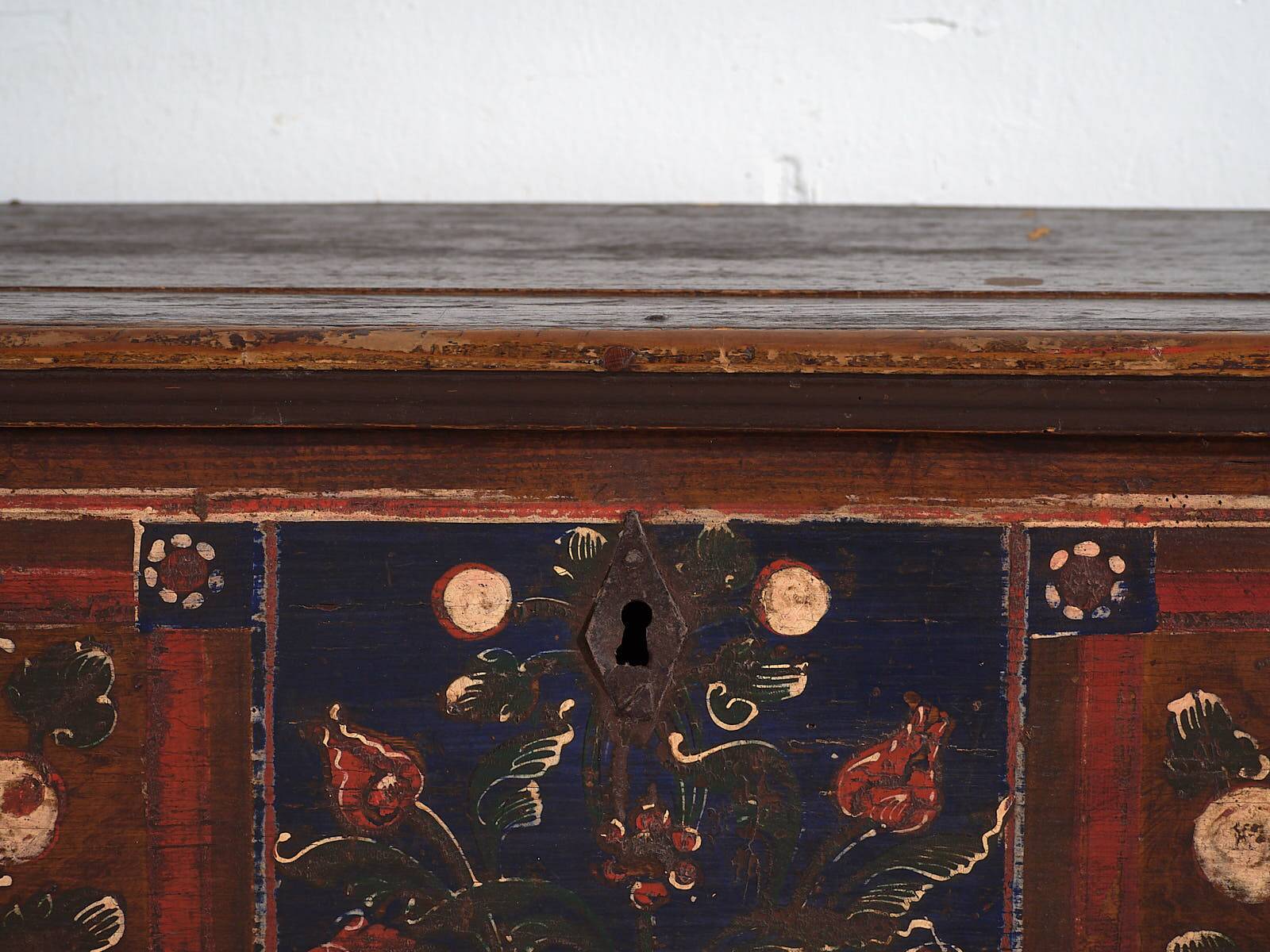 Antique painted chest with floral details (1870s) #32