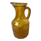 Carafe en verre ambré