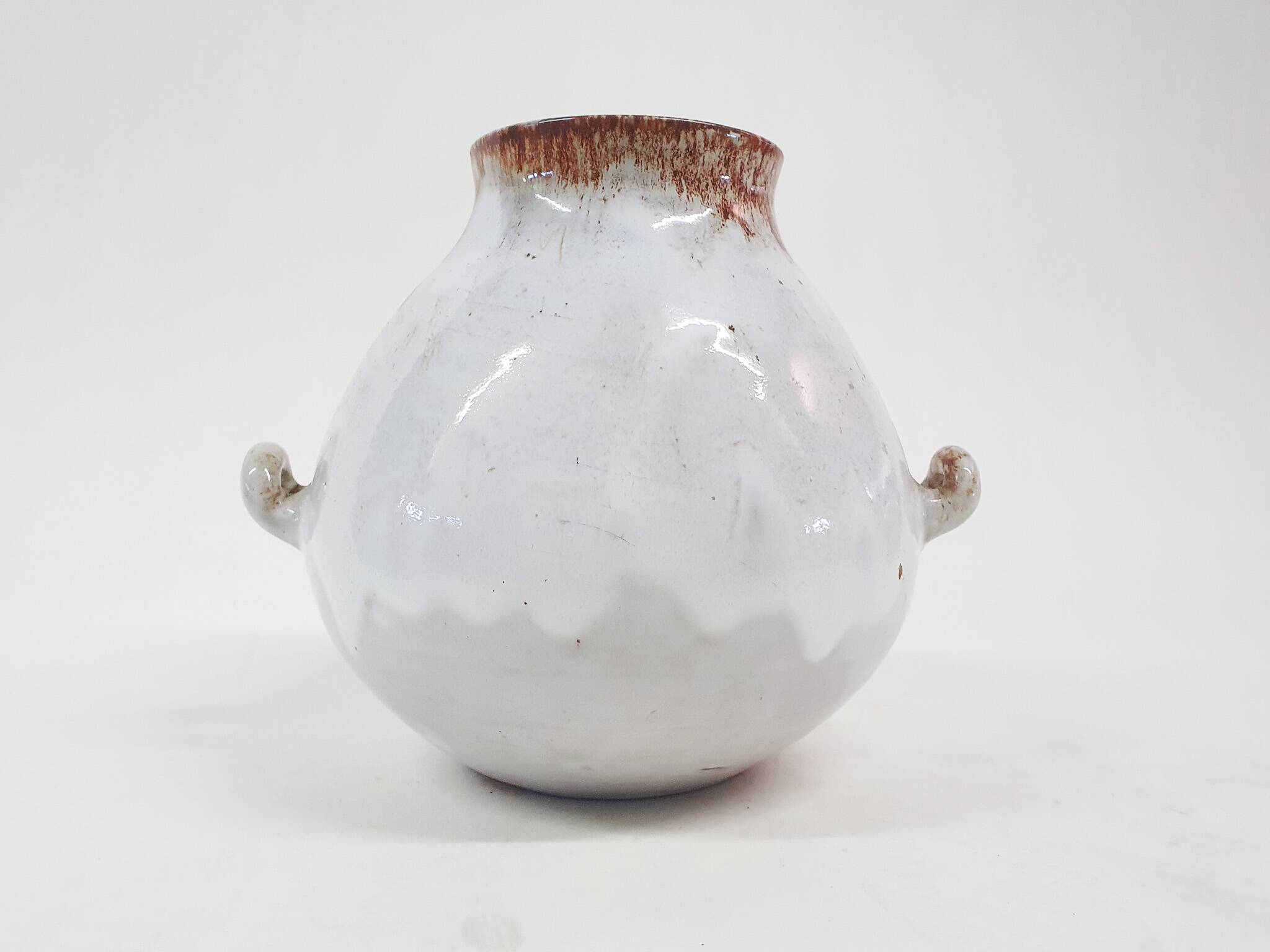 White glazed ceramic vase by Mobach, The Netherlands 1950's