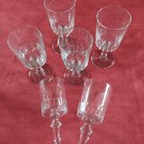 Verres  anciens à vin  style Mirabeau