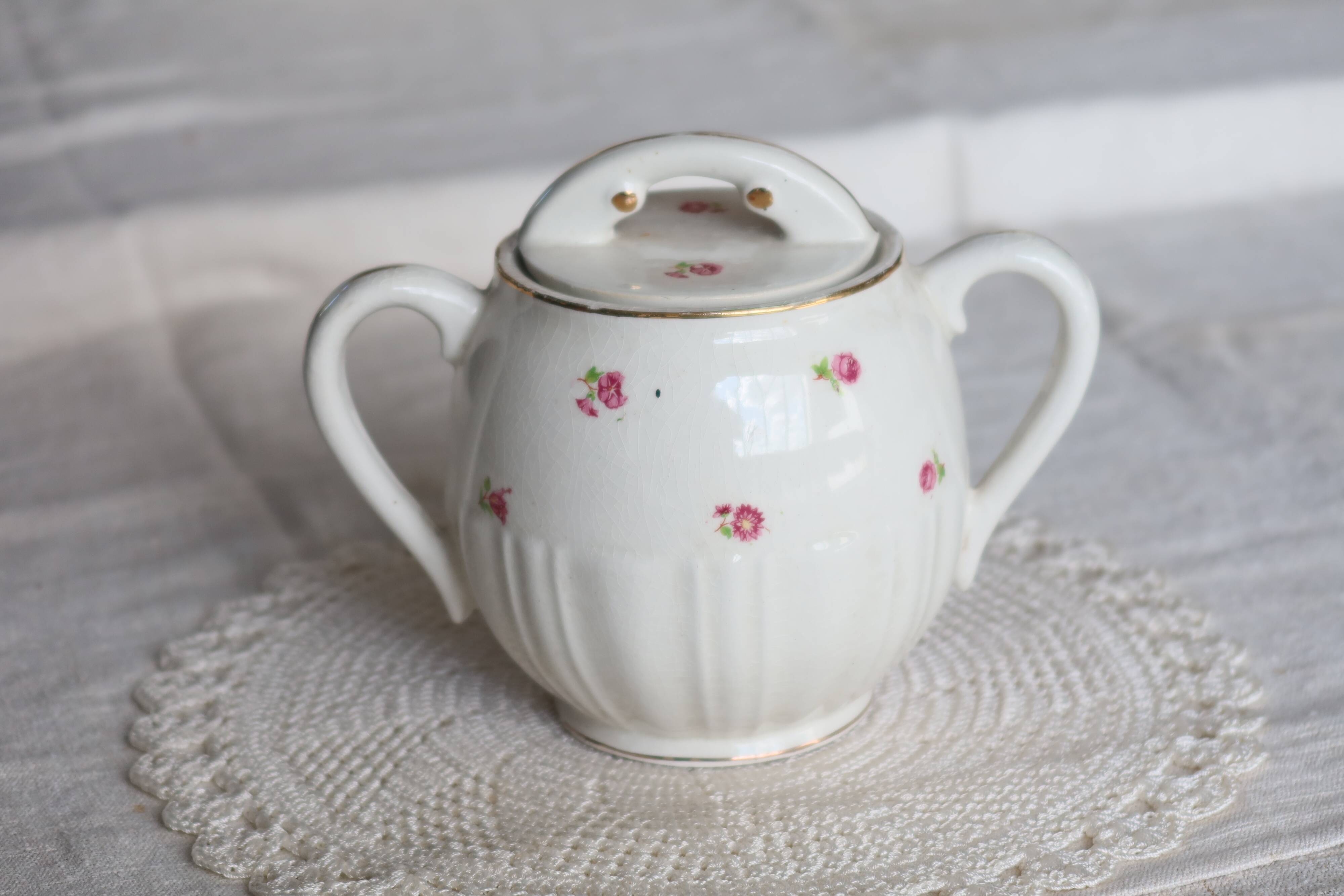 Vintage earthenware sugar bowl Moulin des Loups “Normandy”