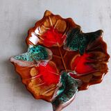 Empty vine leaf pocket