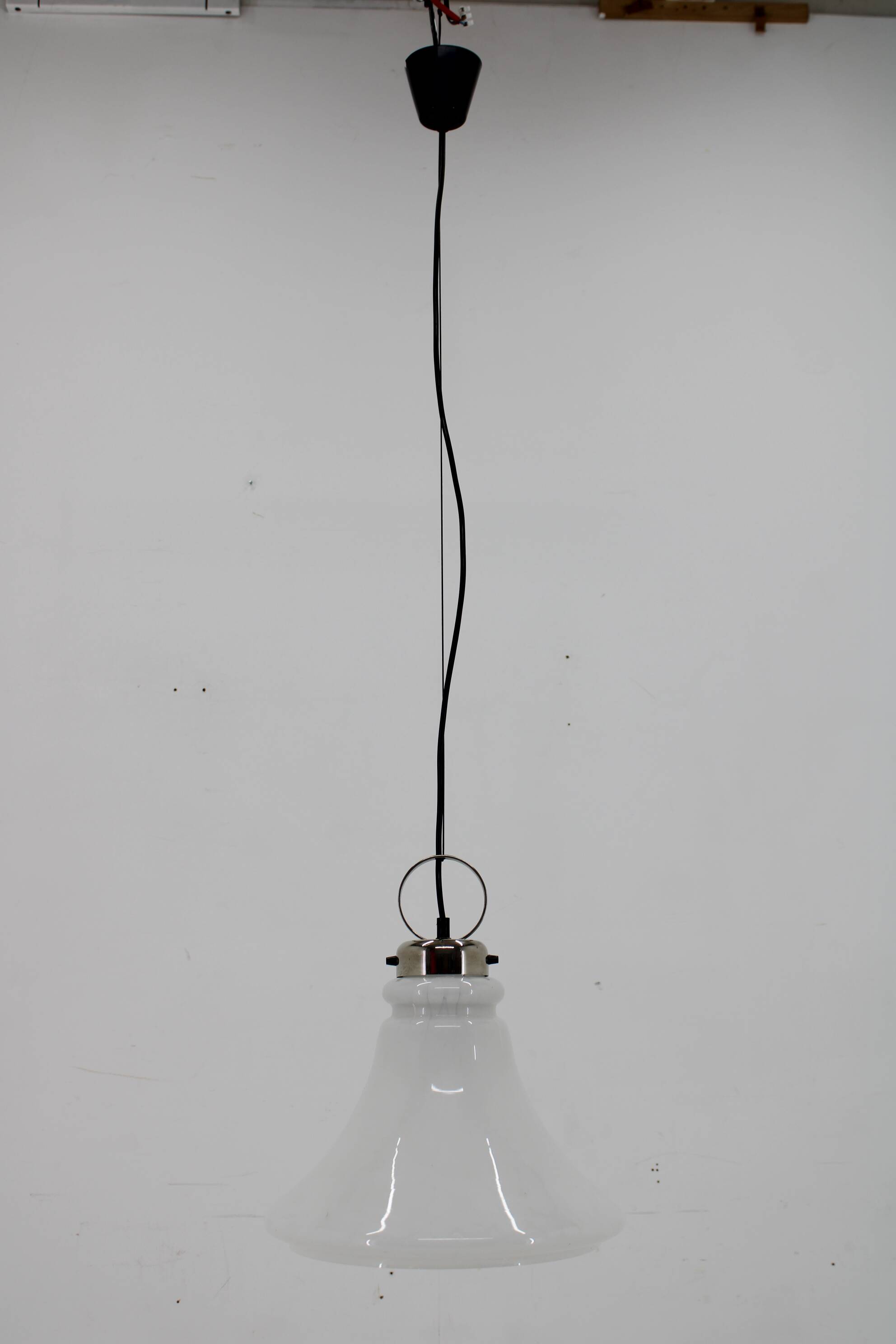 Suspension italienne en verre, années 1970