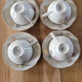 4 cups and saucers made of fine porcelain from Bavaria.