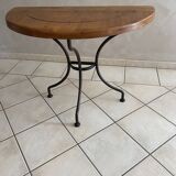 Dining table with extensions