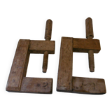 Bookends wood joints for shelf