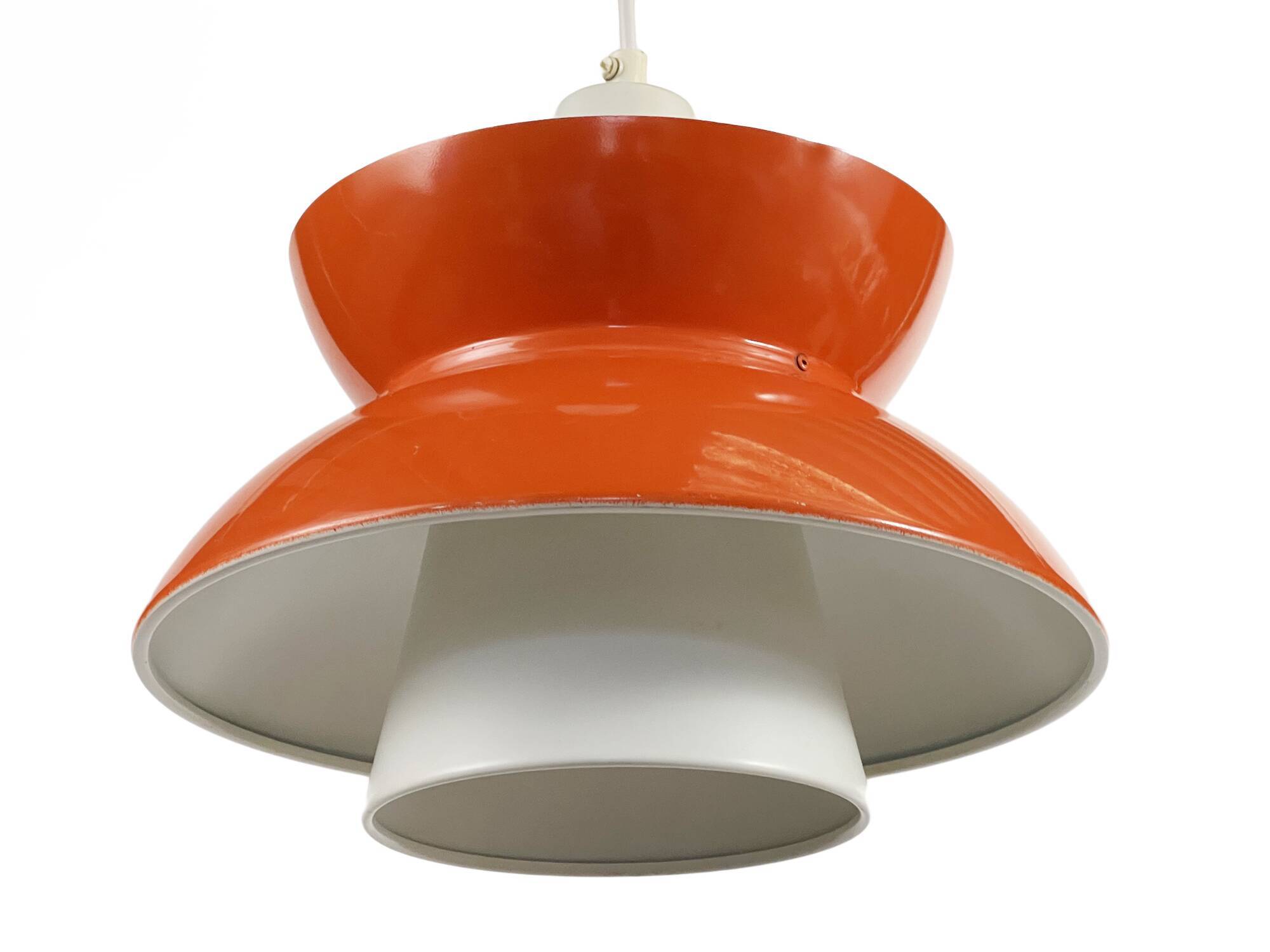 Pendant light Doo-Wop by Henning Klok for Louis Poulsen