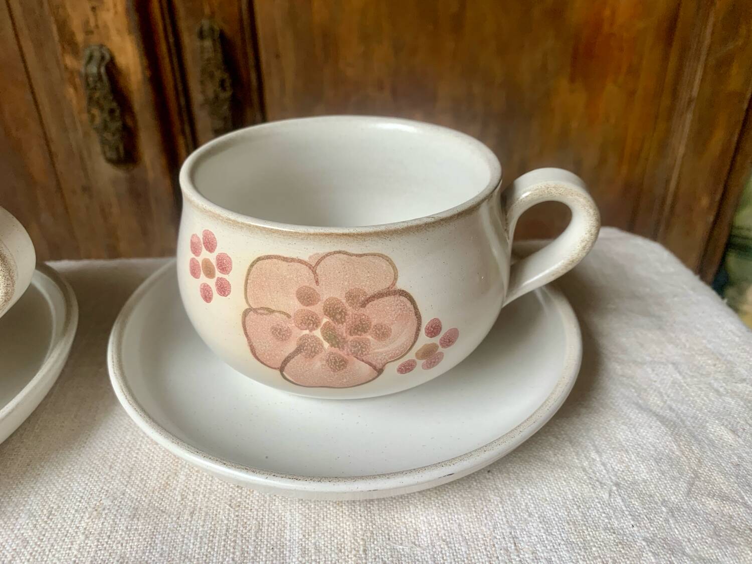 Two large Denby Gypsy stoneware English breakfast mugs