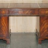Partner desk Bevan Funnell in hardwood with leather top and gold leaf gilding.