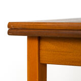 Scandinavian table with sliding shelves