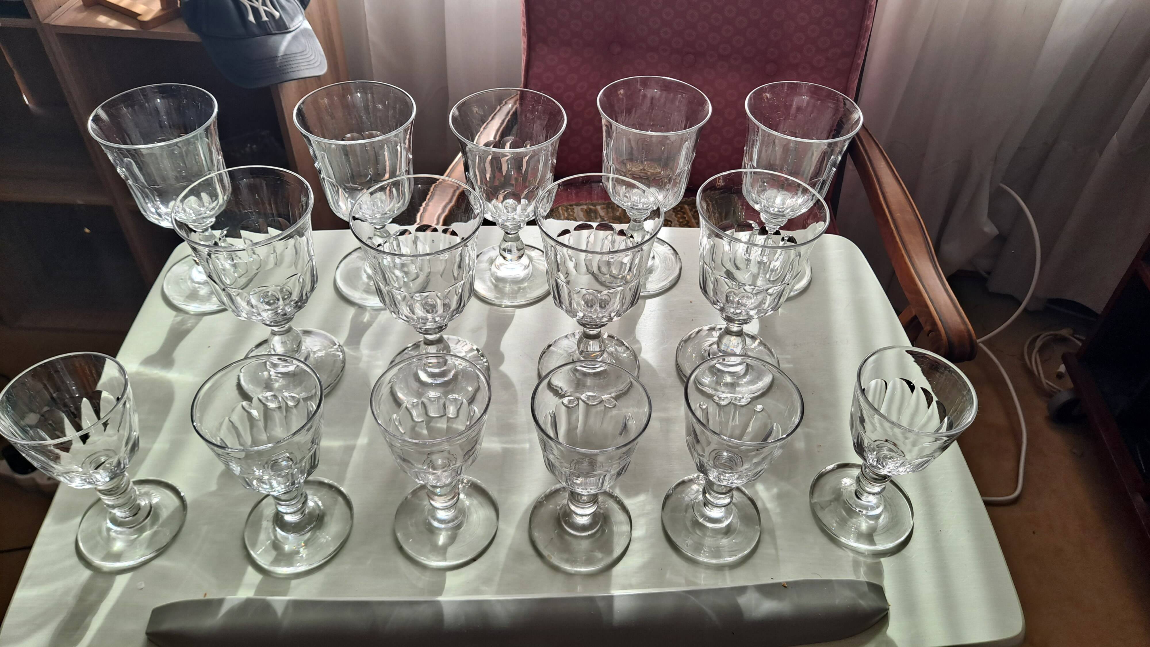 15 Verres baccarat model Chaulnes (water and wine)