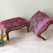 Repose-pieds anciens style Louis XV