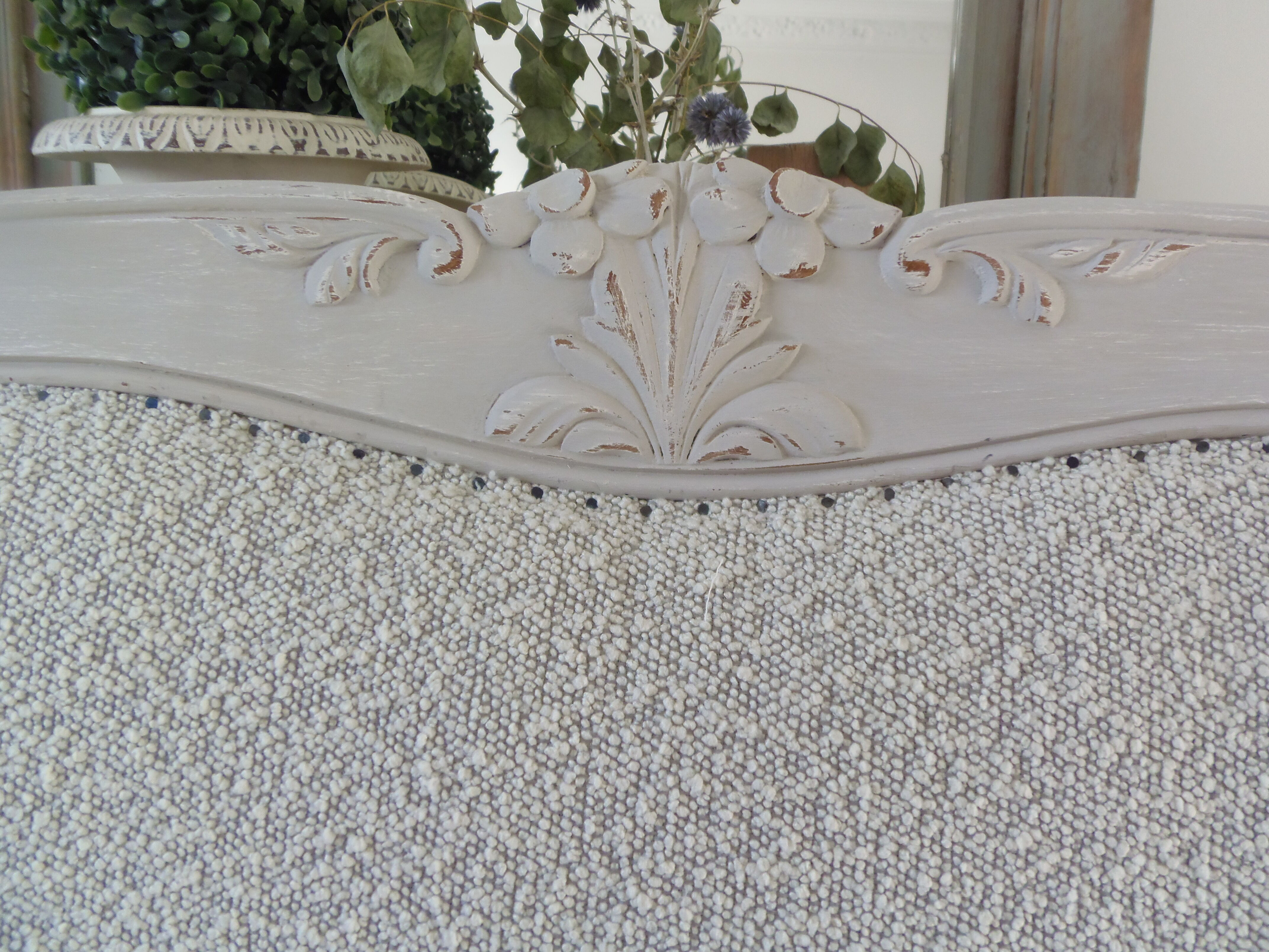 Headboard for a king size bed louis XV