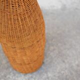 Bouteille en rotin vintage
