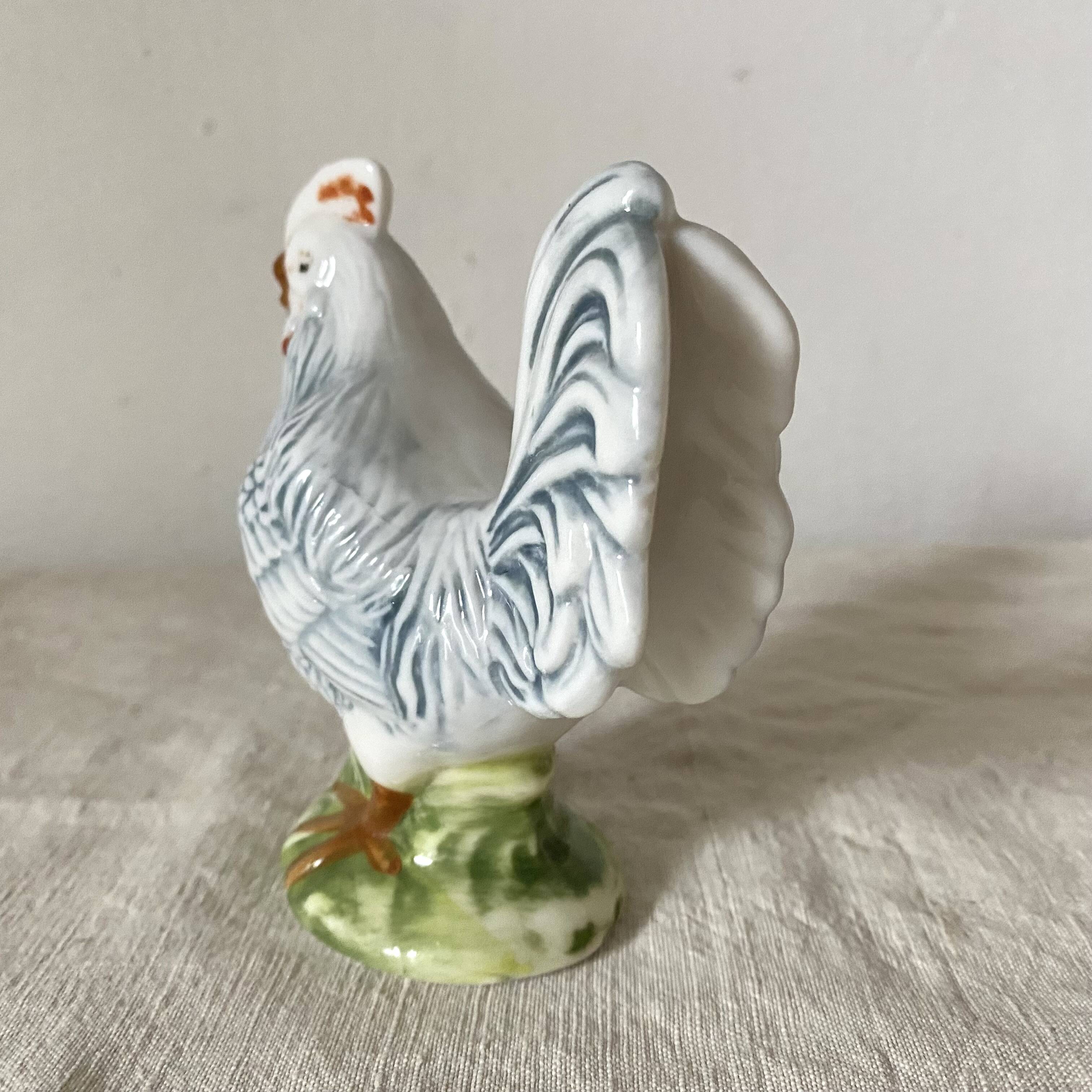 Rooster salt shaker in opaline