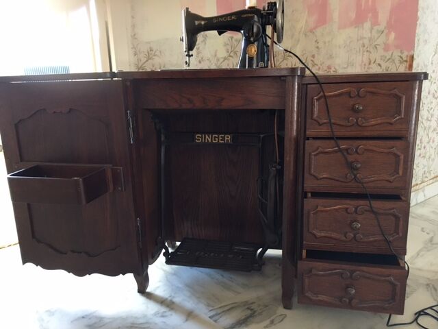 Singer sewing machine