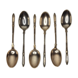 6 cuillères à café