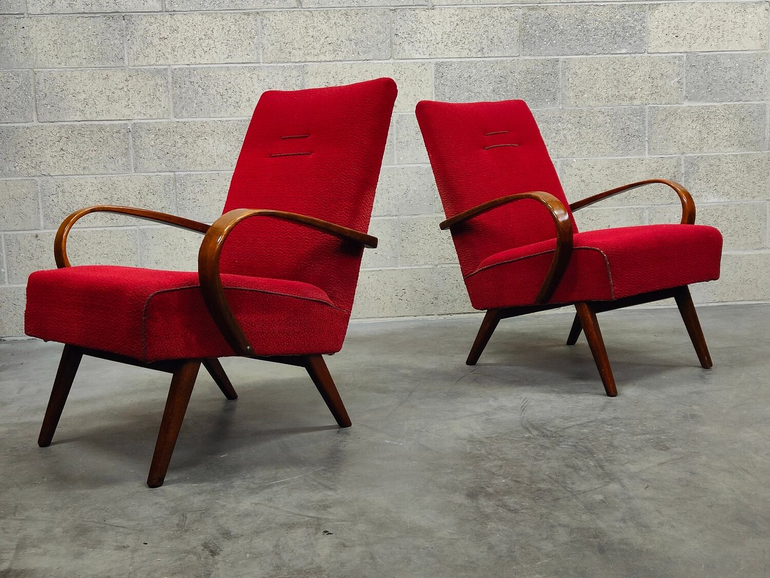 Pair of armchairs 6952 by Jaroslav Smidek for Ton, ex Czechoslovakia