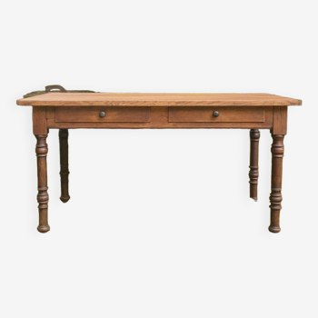 Farmhouse table