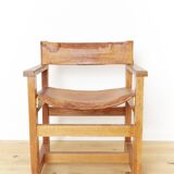 Chaise avec accoudoirs en pin massif et cuir de selle de Biosca