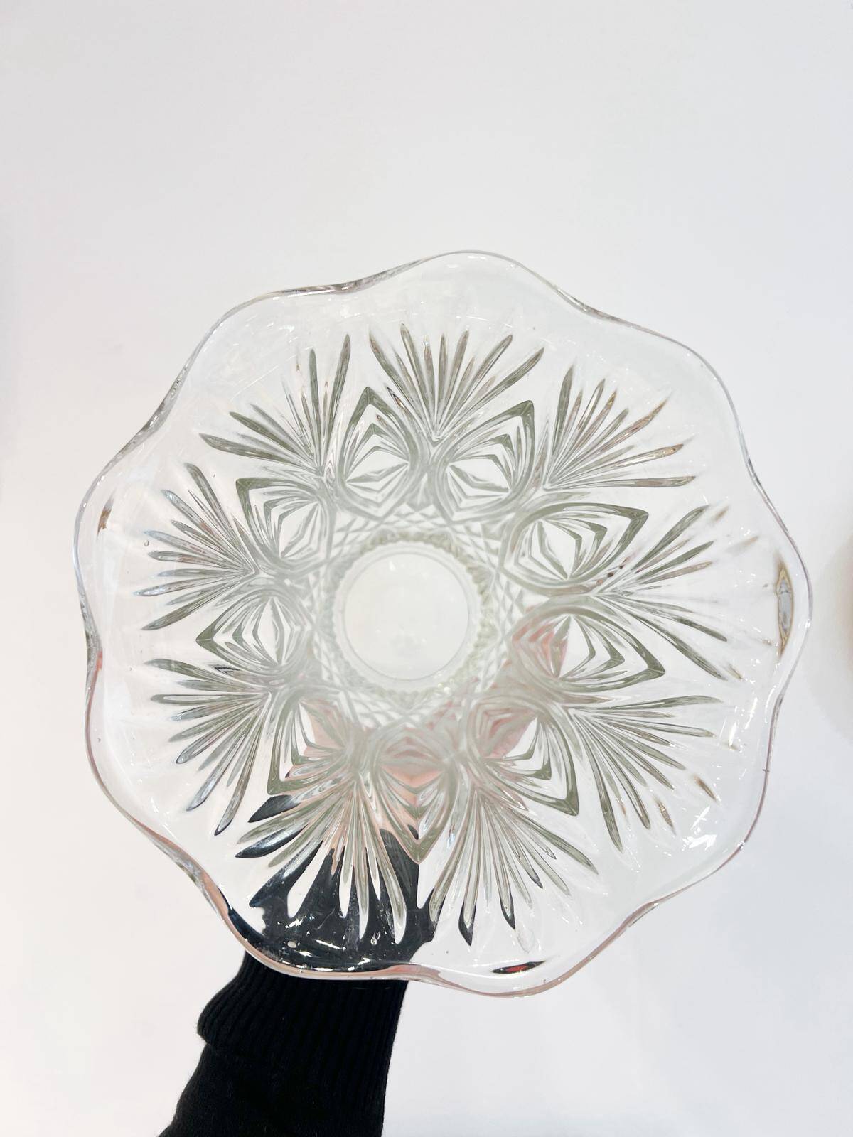 Large transparent glass vase