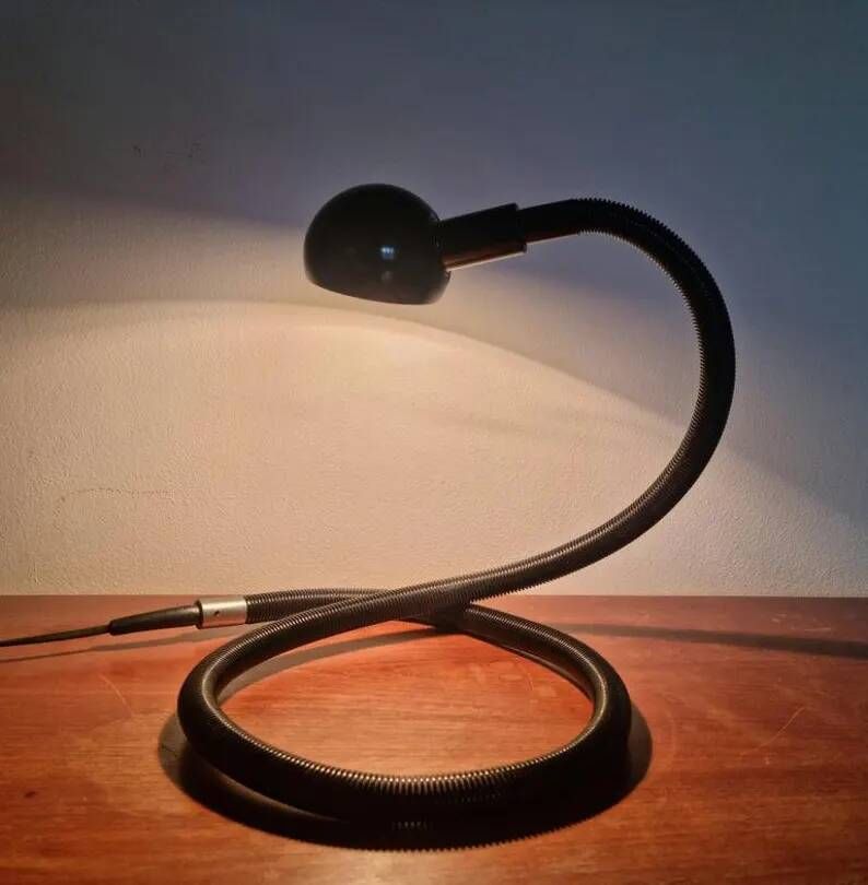 Large Black Adjustable Iconic Table Lamp Hebi, Isao Hosoe, Valenti Luce, 1970s