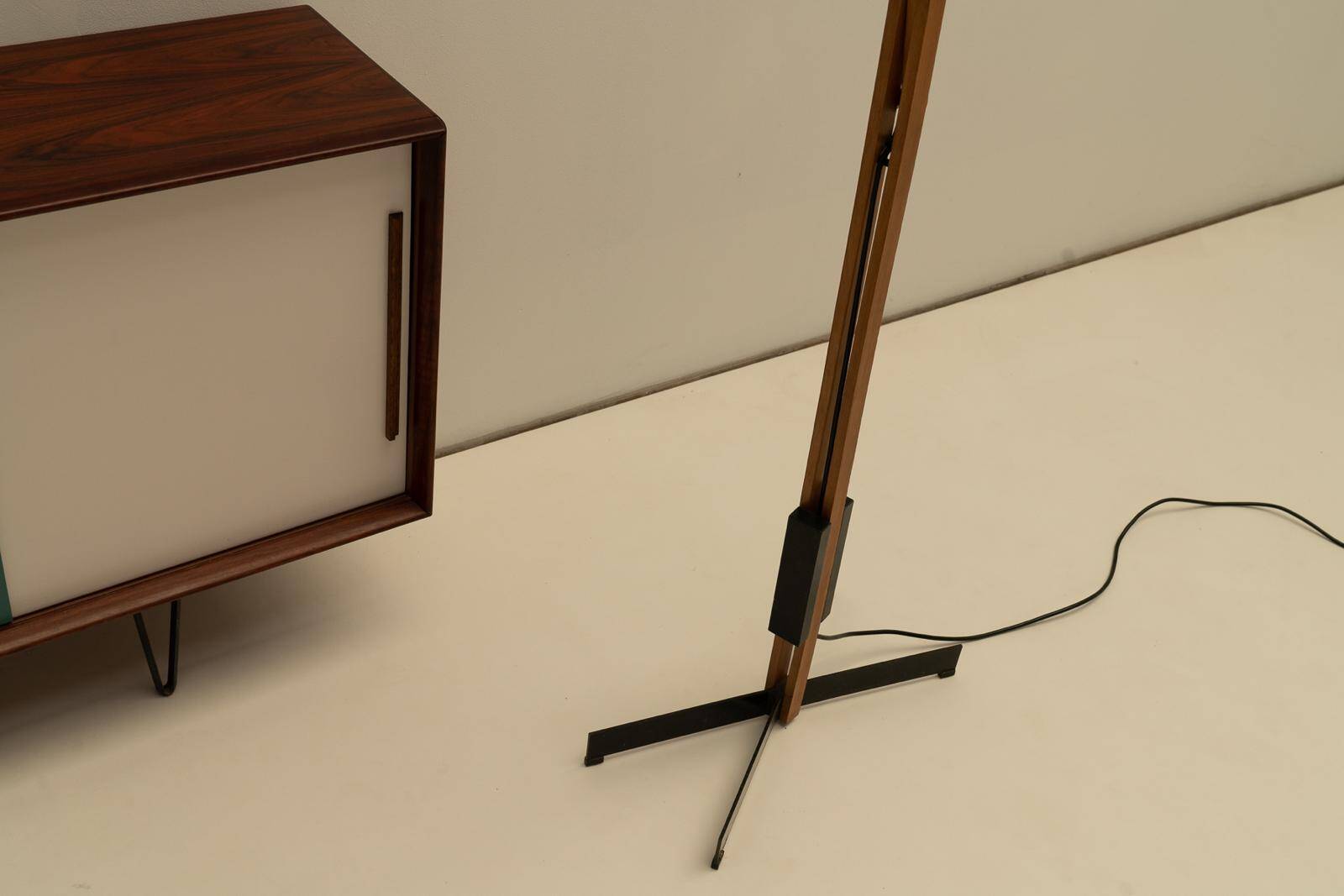Articulated floor lamp By Gemma Bernal for Tramo 1970's