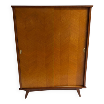 Armoire vintage à pieds compas